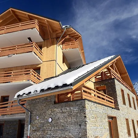Goelia Le Crystal 3* Vaujany