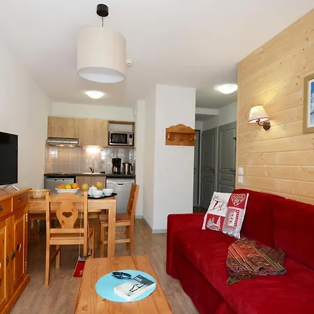 Goelia Le Crystal Apartmanhotel 3*