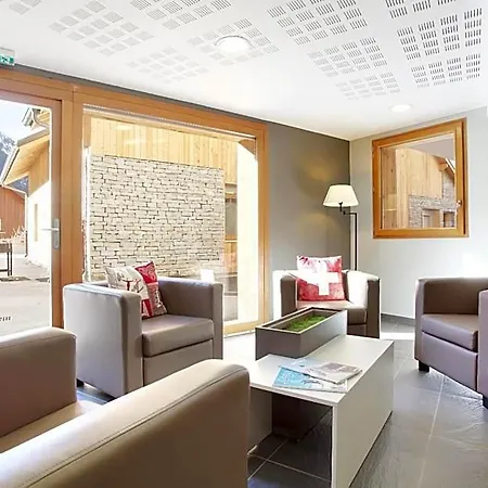 Goelia Le Crystal Apartmanhotel Vaujany